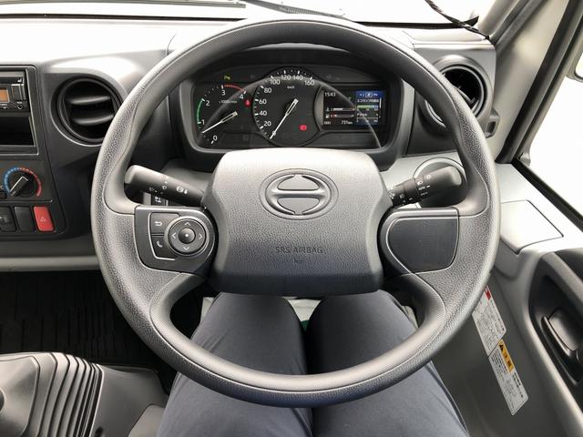 デュトロ 　ローダーダンプ　新明和工業製　３．７トン積載　ワイド　１１尺ミドル　高床　道板兼用リヤゲート　スライド用ラジコン付　角底ボディ　アドブルー不要（59枚目）
