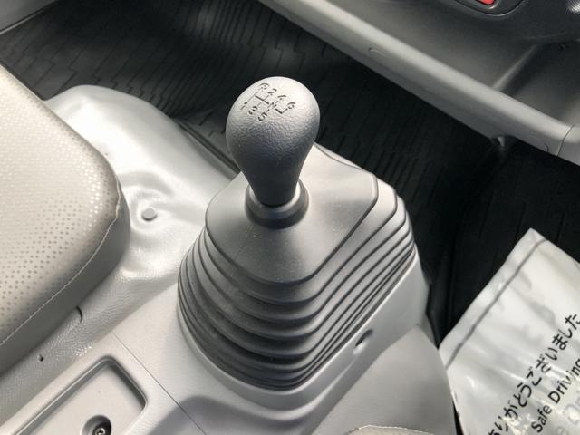 デュトロ 　ローダーダンプ　新明和工業製　３．７トン積載　ワイド　１１尺ミドル　高床　道板兼用リヤゲート　スライド用ラジコン付　角底ボディ　アドブルー不要（63枚目）
