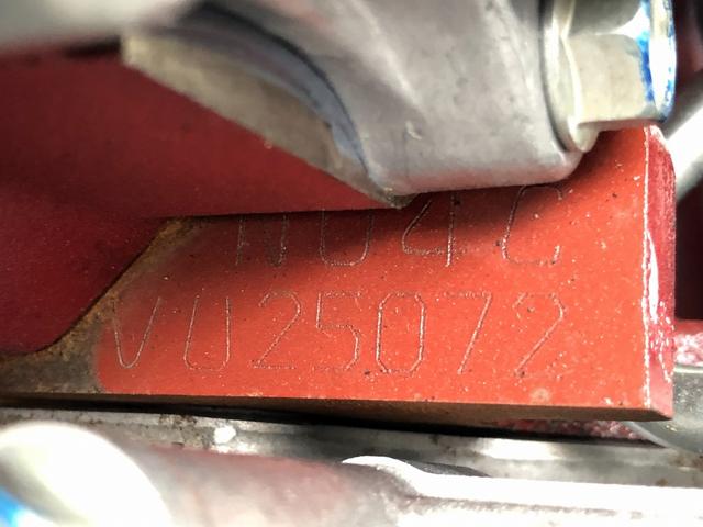 デュトロ 　ローダーダンプ　新明和工業製　３．７トン積載　ワイド　１１尺ミドル　高床　道板兼用リヤゲート　スライド用ラジコン付　角底ボディ　アドブルー不要（78枚目）