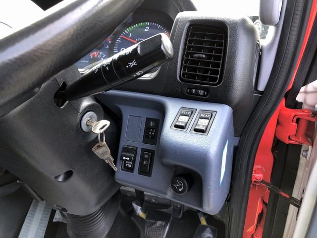 ヒノレンジャー 　増トン　救助工作車　消防車　モリタ製　Ｗキャブ　５人乗り　４ＷＤ　タダノ製３段クレーン付　前後ウインチ付　投光器　貫通式収納　ワイド角足アウトリガ（45枚目）