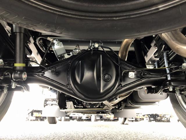 ダイナトラック 　平ボディ　１２５０ｋｇ積載　４ナンバー　ガソリン車　３．１ｍボディ　Ｗタイヤ　標準幅　１０尺　低床ジャストロー　木製あおり３方開（10枚目）