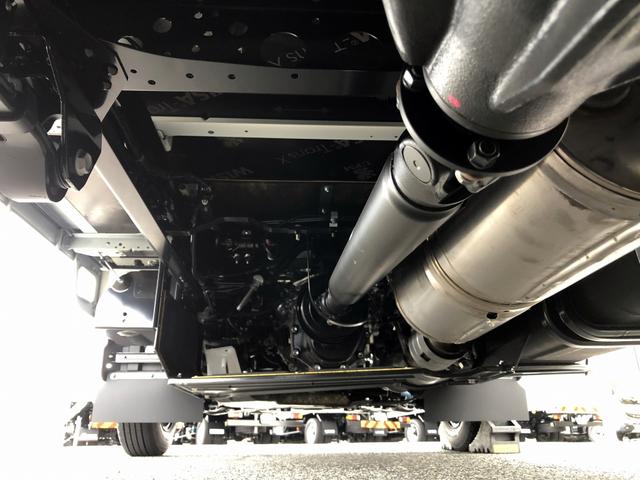 ダイナトラック 　平ボディ　１２５０ｋｇ積載　４ナンバー　ガソリン車　３．１ｍボディ　Ｗタイヤ　標準幅　１０尺　低床ジャストロー　木製あおり３方開（46枚目）