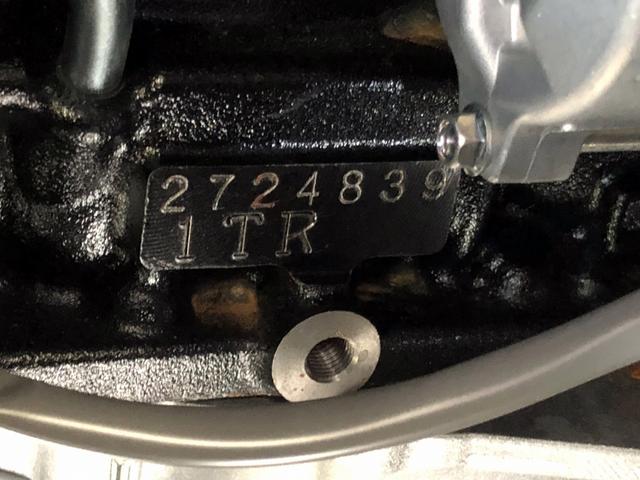 ダイナトラック 　平ボディ　１２５０ｋｇ積載　４ナンバー　ガソリン車　３．１ｍボディ　Ｗタイヤ　標準幅　１０尺　低床ジャストロー　木製あおり３方開（76枚目）