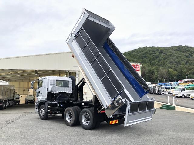 プロフィア 　土砂ダンプ　８．１トン積載　極東開発工業製　電動コボレーン付　３軸２デフ　ベッド付　５．１ｍボディ　角底一方開　７速ＭＴ　４１０馬力（2枚目）