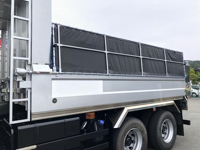 プロフィア 　土砂ダンプ　８．１トン積載　極東開発工業製　電動コボレーン付　３軸２デフ　ベッド付　５．１ｍボディ　角底一方開　７速ＭＴ　４１０馬力（18枚目）