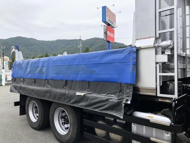 プロフィア 　土砂ダンプ　８．１トン積載　極東開発工業製　電動コボレーン付　３軸２デフ　ベッド付　５．１ｍボディ　角底一方開　７速ＭＴ　４１０馬力（19枚目）