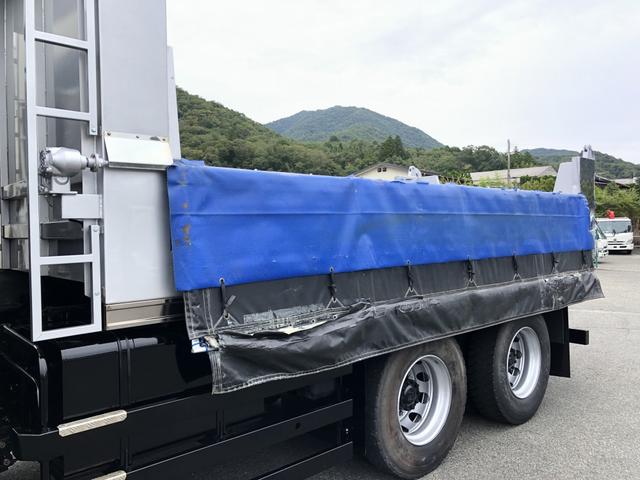 プロフィア 　土砂ダンプ　８．１トン積載　極東開発工業製　電動コボレーン付　３軸２デフ　ベッド付　５．１ｍボディ　角底一方開　７速ＭＴ　４１０馬力（20枚目）