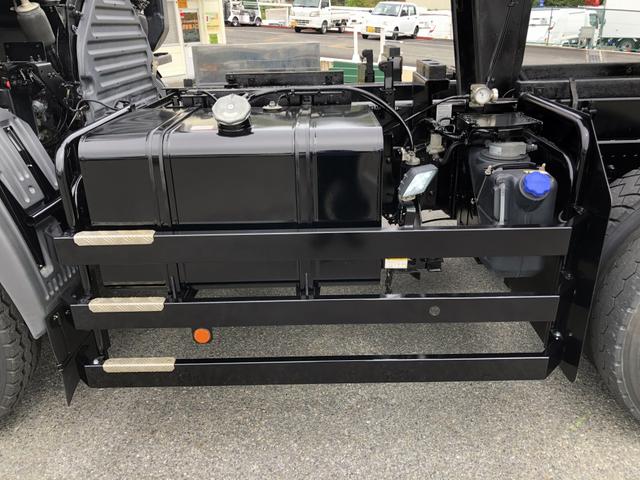 プロフィア 　土砂ダンプ　８．１トン積載　極東開発工業製　電動コボレーン付　３軸２デフ　ベッド付　５．１ｍボディ　角底一方開　７速ＭＴ　４１０馬力（32枚目）