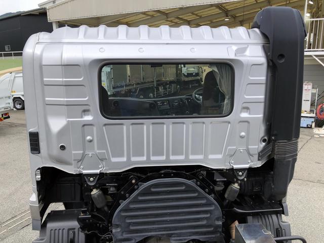 プロフィア 　土砂ダンプ　８．１トン積載　極東開発工業製　電動コボレーン付　３軸２デフ　ベッド付　５．１ｍボディ　角底一方開　７速ＭＴ　４１０馬力（40枚目）