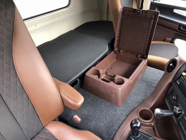 プロフィア 　土砂ダンプ　８．１トン積載　極東開発工業製　電動コボレーン付　３軸２デフ　ベッド付　５．１ｍボディ　角底一方開　７速ＭＴ　４１０馬力（54枚目）