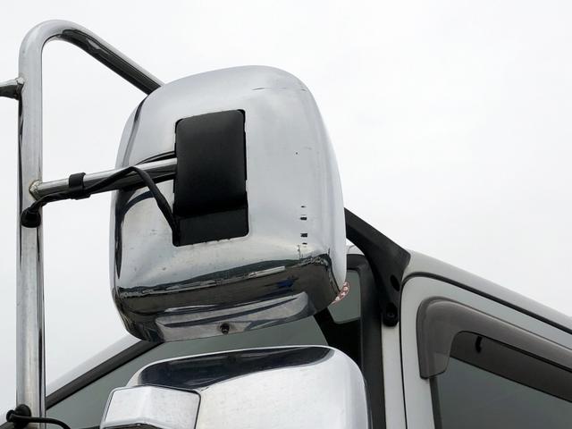プロフィア 　土砂ダンプ　８．１トン積載　極東開発工業製　電動コボレーン付　３軸２デフ　ベッド付　５．１ｍボディ　角底一方開　７速ＭＴ　４１０馬力（67枚目）