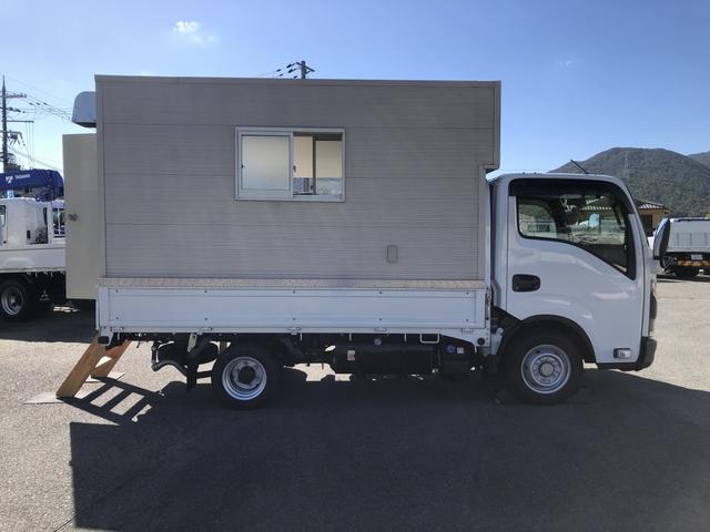 エルフトラック  エルフミオ 平ボディ 移動販売車ベース 1.3トン積載 3.1mボディ AT車 4ナンバー 標準幅 10尺 低床 木製あおり3方開 120馬力(15枚目)