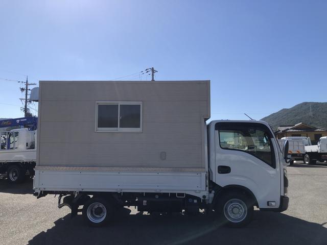 エルフトラック  エルフミオ 平ボディ 移動販売車ベース 1.3トン積載 3.1mボディ AT車 4ナンバー 標準幅 10尺 低床 木製あおり3方開 120馬力(19枚目)