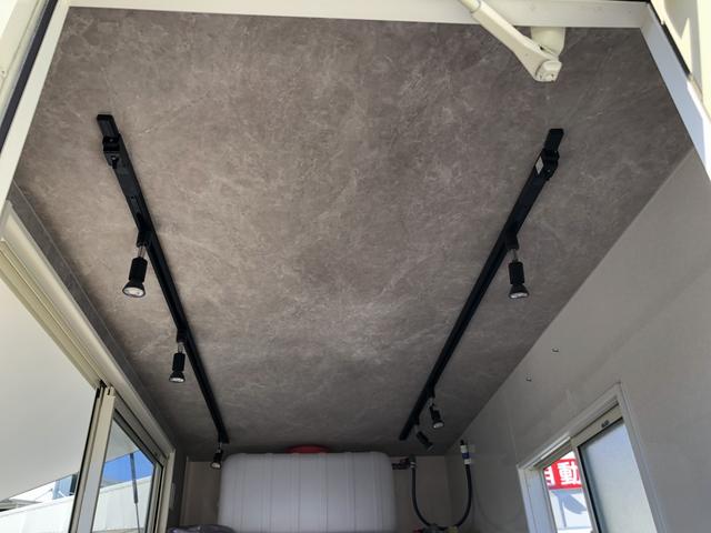 エルフトラック  エルフミオ 平ボディ 移動販売車ベース 1.3トン積載 3.1mボディ AT車 4ナンバー 標準幅 10尺 低床 木製あおり3方開 120馬力(22枚目)