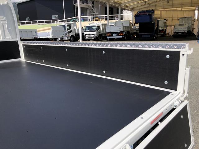 エルフトラック  エルフミオ 平ボディ 移動販売車ベース 1.3トン積載 3.1mボディ AT車 4ナンバー 標準幅 10尺 低床 木製あおり3方開 120馬力(32枚目)