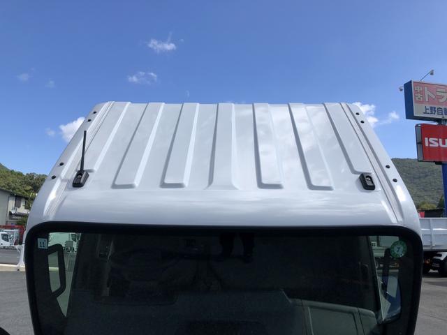 エルフトラック  エルフミオ 平ボディ 移動販売車ベース 1.3トン積載 3.1mボディ AT車 4ナンバー 標準幅 10尺 低床 木製あおり3方開 120馬力(44枚目)