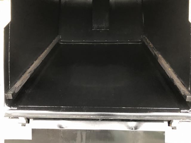 エルフトラック プレス式パッカー車 8.4m3 新明和工業製 2550kg積載 セミATスムーサーEx 連続積込 汚水タンク付 ワイド幅 ロング(25枚目)