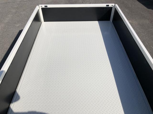 ダイナトラック 平ボディ 1.6トン積載 AT 4ナンバー 標準幅 10尺 全低床 床縞鋼板張り 木製あおり3方開 144馬力 軽油 準中型5t免許対応(17枚目)