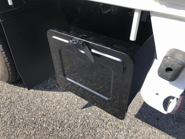 ダイナトラック 平ボディ 1.6トン積載 AT 4ナンバー 標準幅 10尺 全低床 床縞鋼板張り 木製あおり3方開 144馬力 軽油 準中型5t免許対応(27枚目)