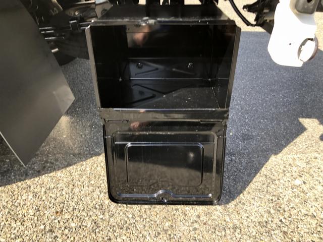 ダイナトラック 平ボディ 1.6トン積載 AT 4ナンバー 標準幅 10尺 全低床 床縞鋼板張り 木製あおり3方開 144馬力 軽油 準中型5t免許対応(28枚目)