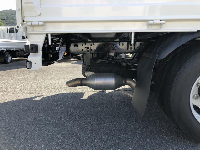 ダイナトラック 平ボディ 1.6トン積載 AT 4ナンバー 標準幅 10尺 全低床 床縞鋼板張り 木製あおり3方開 144馬力 軽油 準中型5t免許対応(36枚目)