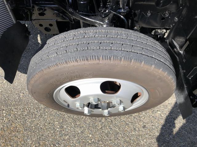 ダイナトラック 平ボディ 1.6トン積載 AT 4ナンバー 標準幅 10尺 全低床 床縞鋼板張り 木製あおり3方開 144馬力 軽油 準中型5t免許対応(70枚目)