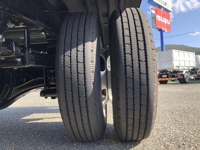 ダイナトラック 平ボディ 1.6トン積載 AT 4ナンバー 標準幅 10尺 全低床 床縞鋼板張り 木製あおり3方開 144馬力 軽油 準中型5t免許対応(73枚目)