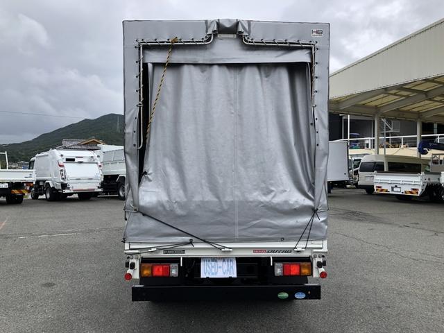 デュトロ 幌ウイング ワンタッチ幌 3トン積載 萩原ボデー製 標準幅 10尺 全低床 木製あおり3方開 床板張り アドブルー不要 136馬力(6枚目)