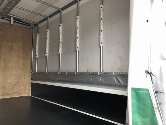 デュトロ 幌ウイング ワンタッチ幌 3トン積載 萩原ボデー製 標準幅 10尺 全低床 木製あおり3方開 床板張り アドブルー不要 136馬力(12枚目)