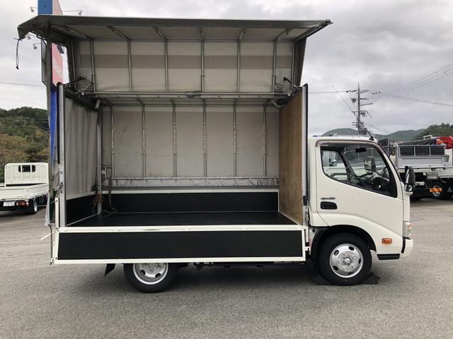 デュトロ 幌ウイング ワンタッチ幌 3トン積載 萩原ボデー製 標準幅 10尺 全低床 木製あおり3方開 床板張り アドブルー不要 136馬力(26枚目)