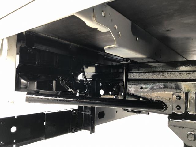 デュトロ 幌ウイング ワンタッチ幌 3トン積載 萩原ボデー製 標準幅 10尺 全低床 木製あおり3方開 床板張り アドブルー不要 136馬力(40枚目)