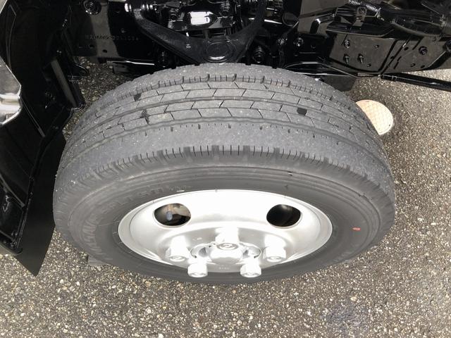 デュトロ 幌ウイング ワンタッチ幌 3トン積載 萩原ボデー製 標準幅 10尺 全低床 木製あおり3方開 床板張り アドブルー不要 136馬力(67枚目)