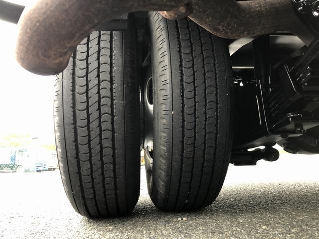 デュトロ 幌ウイング ワンタッチ幌 3トン積載 萩原ボデー製 標準幅 10尺 全低床 木製あおり3方開 床板張り アドブルー不要 136馬力(68枚目)