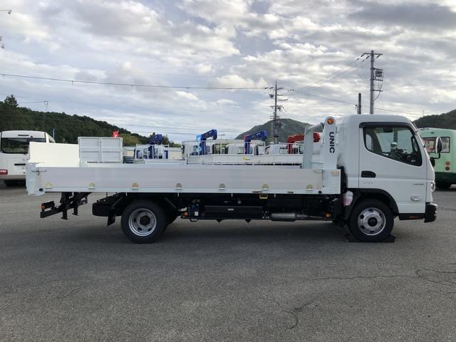 キャンター 一般型積載車 3850kg積載 ユニックキャリア 一般型 セーフティローダー ウインチ付 ワイド ボディ長5.1m 床縞鋼板張り 手動式リヤゲート(8枚目)