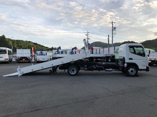 キャンター 一般型積載車 3850kg積載 ユニックキャリア 一般型 セーフティローダー ウインチ付 ワイド ボディ長5.1m 床縞鋼板張り 手動式リヤゲート(11枚目)