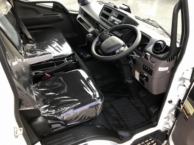 キャンター 一般型積載車 3850kg積載 ユニックキャリア 一般型 セーフティローダー ウインチ付 ワイド ボディ長5.1m 床縞鋼板張り 手動式リヤゲート(15枚目)