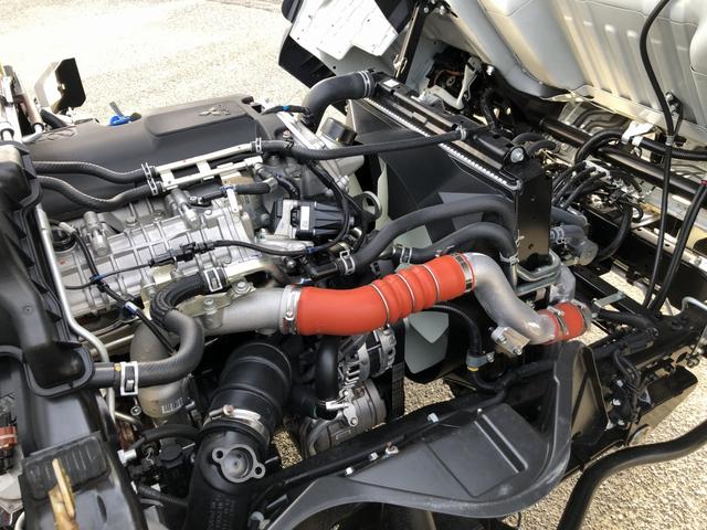 キャンター 一般型積載車 3850kg積載 ユニックキャリア 一般型 セーフティローダー ウインチ付 ワイド ボディ長5.1m 床縞鋼板張り 手動式リヤゲート(17枚目)