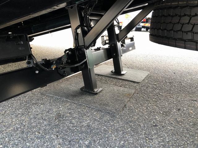 キャンター 一般型積載車 3850kg積載 ユニックキャリア 一般型 セーフティローダー ウインチ付 ワイド ボディ長5.1m 床縞鋼板張り 手動式リヤゲート(44枚目)