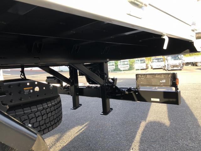 キャンター 一般型積載車 3850kg積載 ユニックキャリア 一般型 セーフティローダー ウインチ付 ワイド ボディ長5.1m 床縞鋼板張り 手動式リヤゲート(52枚目)