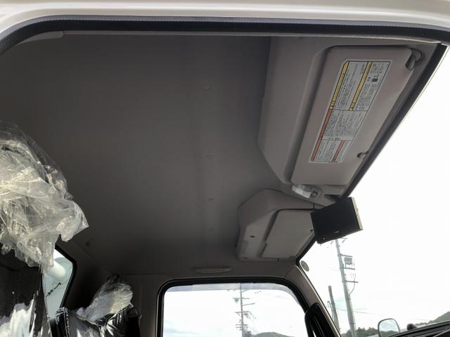 キャンター 一般型積載車 3850kg積載 ユニックキャリア 一般型 セーフティローダー ウインチ付 ワイド ボディ長5.1m 床縞鋼板張り 手動式リヤゲート(69枚目)