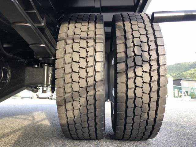 キャンター 一般型積載車 3850kg積載 ユニックキャリア 一般型 セーフティローダー ウインチ付 ワイド ボディ長5.1m 床縞鋼板張り 手動式リヤゲート(72枚目)