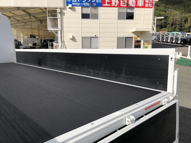 タイタントラック 平ボディ 3t積載 エルフOEM 標準幅 ロング 高床 木製あおり3方開 ボディ長4.3 床板張り あおり開閉補助装置 6速MT(16枚目)