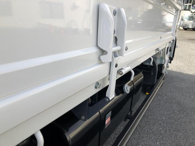 タイタントラック 平ボディ 3t積載 エルフOEM 標準幅 ロング 高床 木製あおり3方開 ボディ長4.3 床板張り あおり開閉補助装置 6速MT(30枚目)