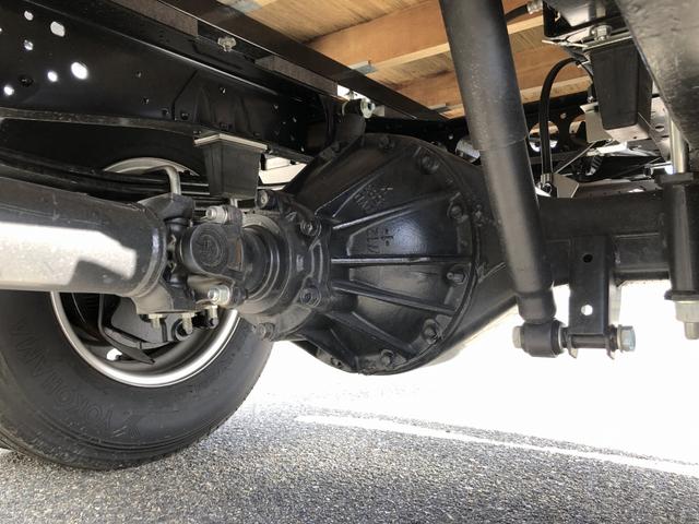 タイタントラック 平ボディ 3t積載 エルフOEM 標準幅 ロング 高床 木製あおり3方開 ボディ長4.3 床板張り あおり開閉補助装置 6速MT(39枚目)