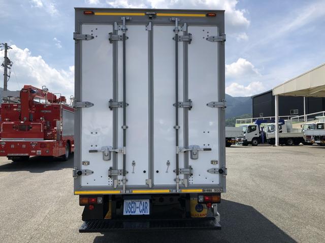 ダイナトラック パネルバン 保冷仕様 フルタイム4WD 950kg積載 須河車体 標準幅 10尺 全低床 リヤ4枚観音式扉 床板張り ラッシング2段(6枚目)