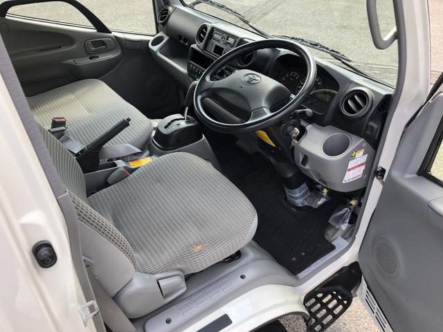 ダイナトラック パネルバン 保冷仕様 フルタイム4WD 950kg積載 須河車体 標準幅 10尺 全低床 リヤ4枚観音式扉 床板張り ラッシング2段(10枚目)