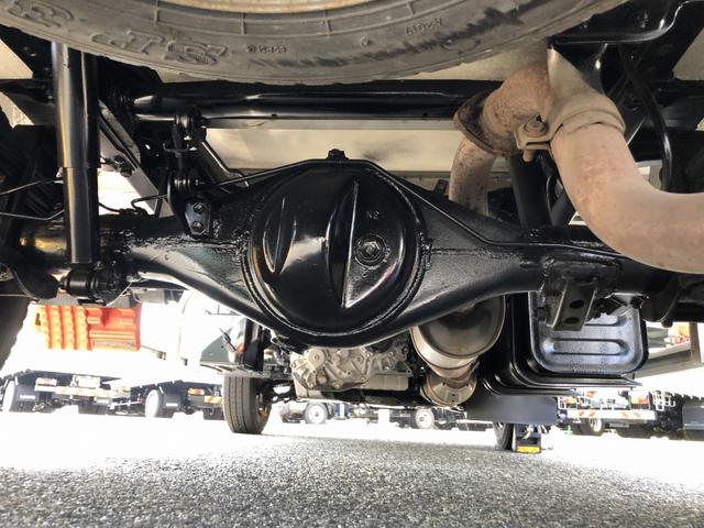 ダイナトラック パネルバン 保冷仕様 フルタイム4WD 950kg積載 須河車体 標準幅 10尺 全低床 リヤ4枚観音式扉 床板張り ラッシング2段(11枚目)