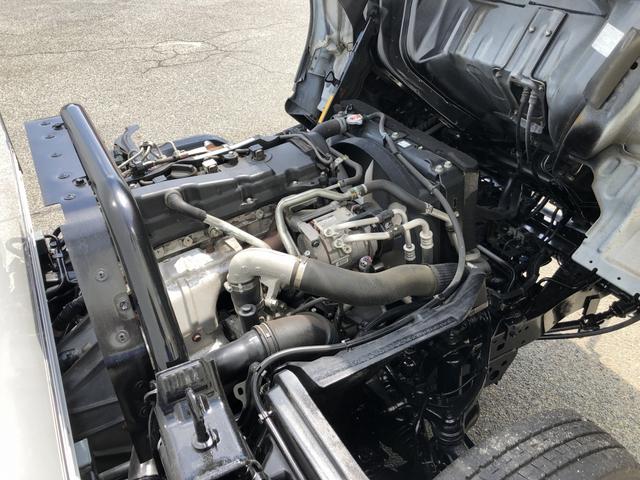 ダイナトラック パネルバン 保冷仕様 フルタイム4WD 950kg積載 須河車体 標準幅 10尺 全低床 リヤ4枚観音式扉 床板張り ラッシング2段(13枚目)