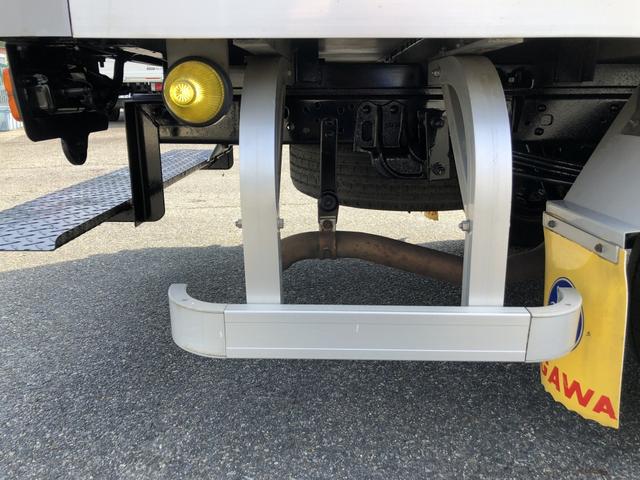 ダイナトラック パネルバン 保冷仕様 フルタイム4WD 950kg積載 須河車体 標準幅 10尺 全低床 リヤ4枚観音式扉 床板張り ラッシング2段(40枚目)