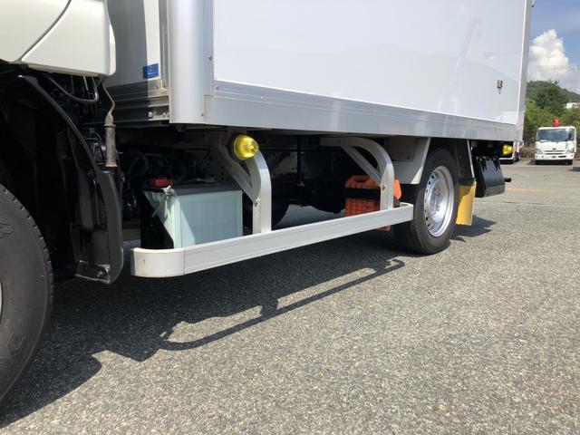 ダイナトラック パネルバン 保冷仕様 フルタイム4WD 950kg積載 須河車体 標準幅 10尺 全低床 リヤ4枚観音式扉 床板張り ラッシング2段(41枚目)